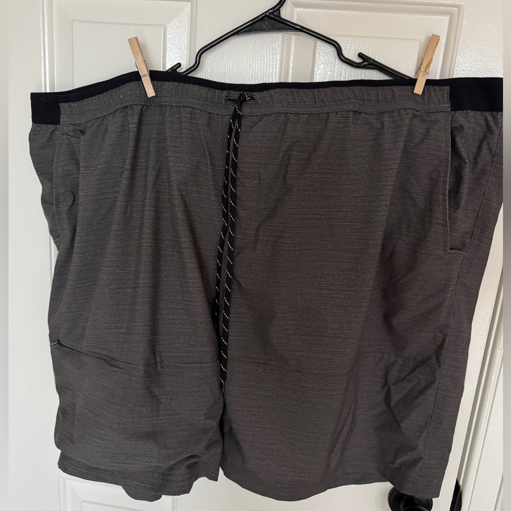 Columbia twisted creek shorts - 4x